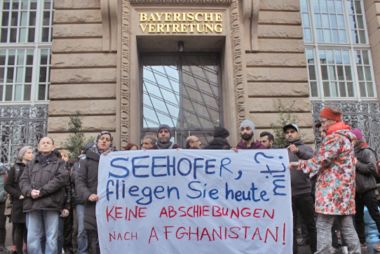 Protest vor der Bayrischen Landesvertretung 22.02.2017, Berlin Foto: IPPNW 