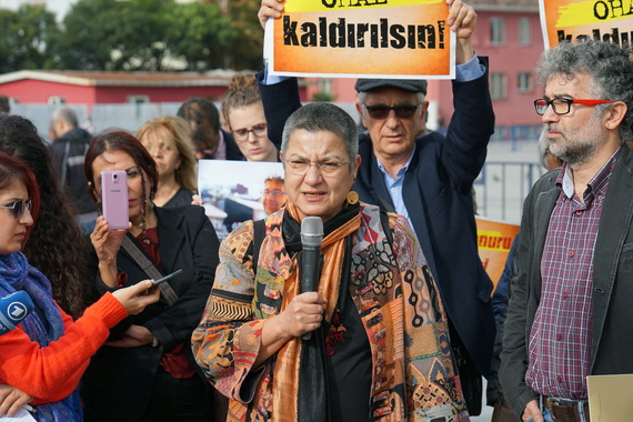Vor Gericht: Sebnem Korur Fincanci und Erol Önderoglu im November 2016. Foto: TIHV